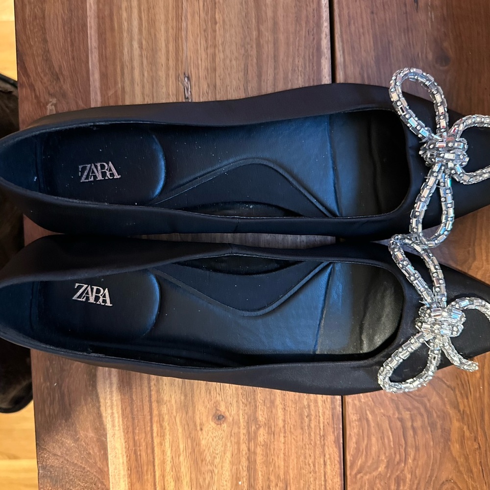 Worn Once! Zara black embellished bow ballet flats